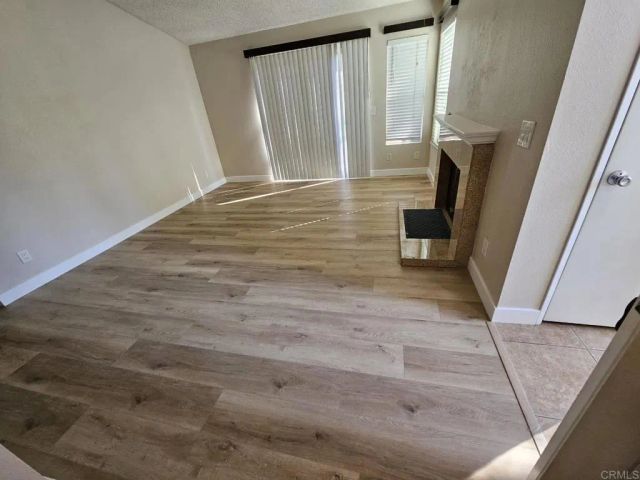 2085 Lakeridge Circle 202, Chula Vista, CA 91913