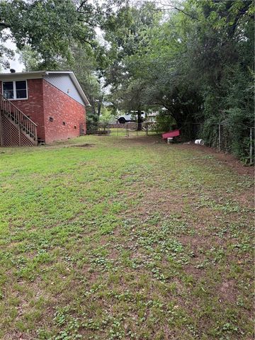 207 W 23rd Street, Russellville, AR 72801