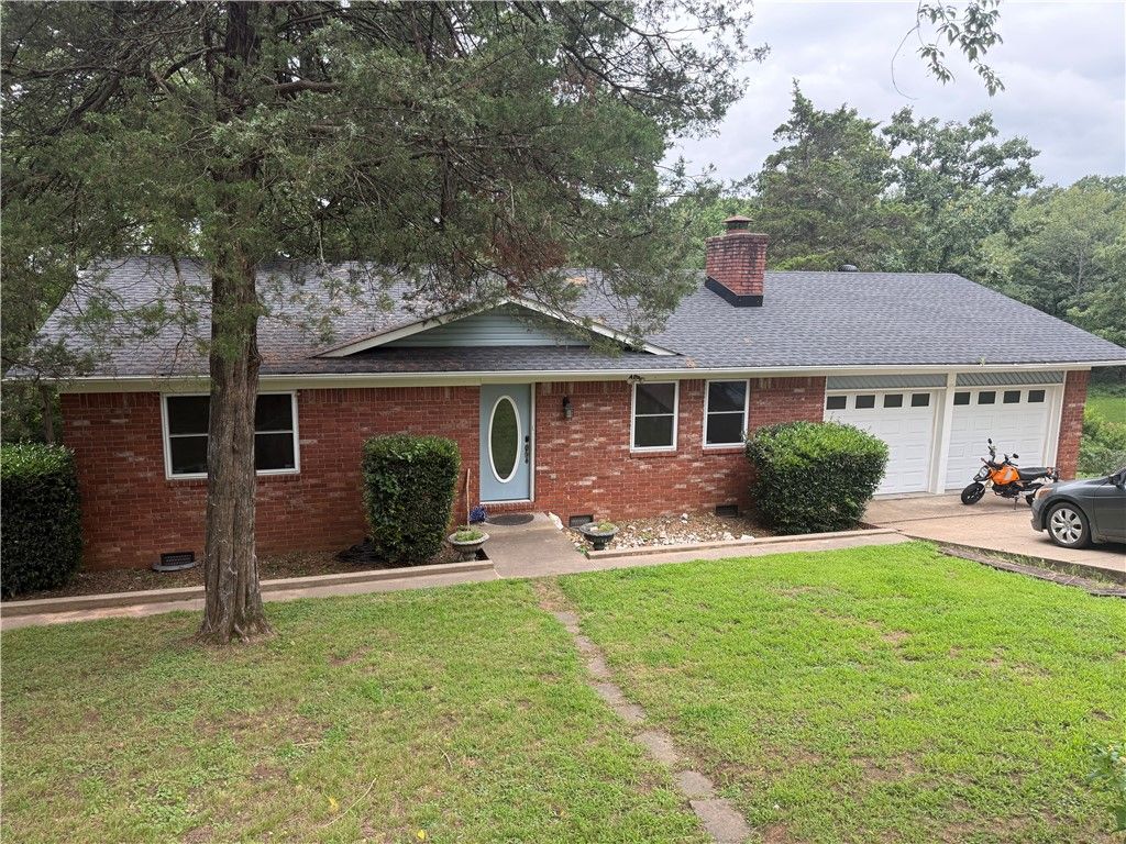 207 W 23rd Street, Russellville, AR 72801