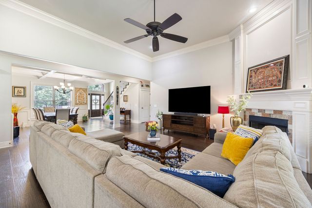 1011 Hunters Pointe, Bentonville, AR 72713