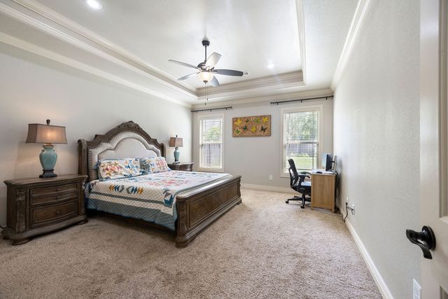 1011 Hunters Pointe, Bentonville, AR 72713
