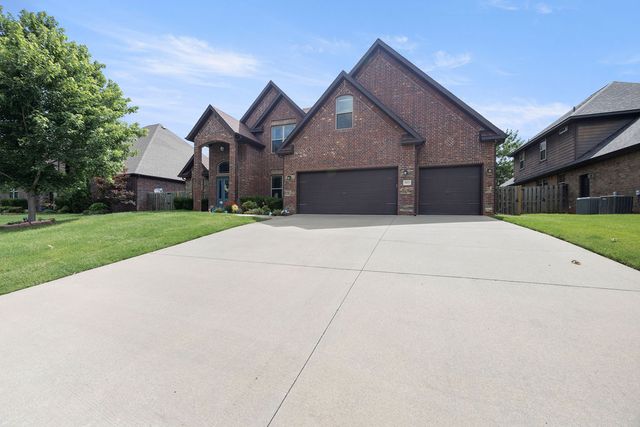 1011 Hunters Pointe, Bentonville, AR 72713