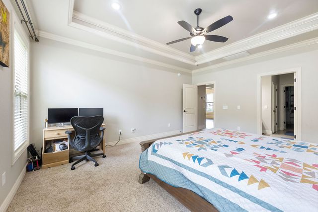 1011 Hunters Pointe, Bentonville, AR 72713