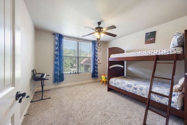 1011 Hunters Pointe, Bentonville, AR 72713