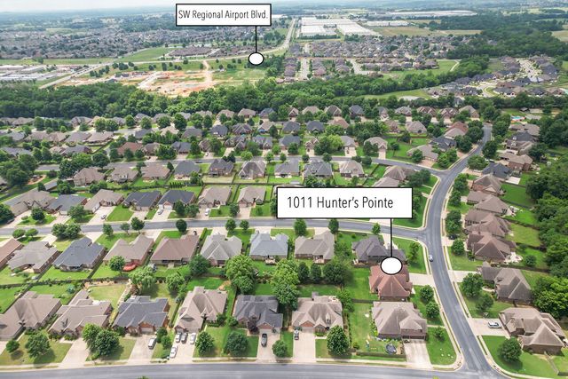 1011 Hunters Pointe, Bentonville, AR 72713