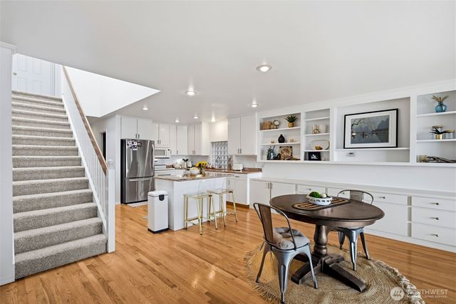 868 + 872 Juniper Pointe Lane, Camano Island, WA 98282