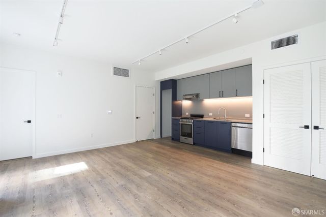 395 6th Street 203, San Francisco, CA 94107