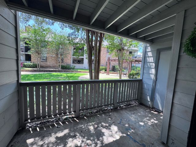15151 Berry Trail 907, Dallas, TX 75248