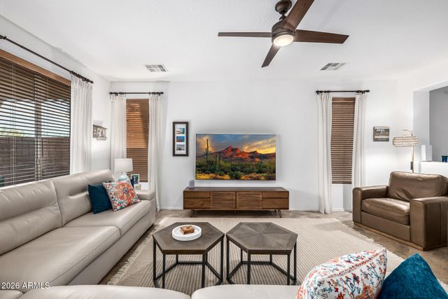 13081 W TYLER Trail, Peoria, AZ 85383