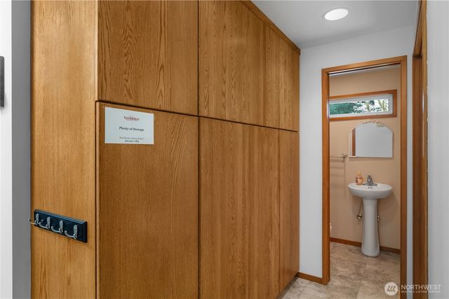 2813 Aberdeen, Olympia, WA 98501