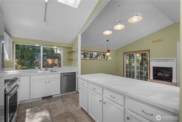 2813 Aberdeen, Olympia, WA 98501