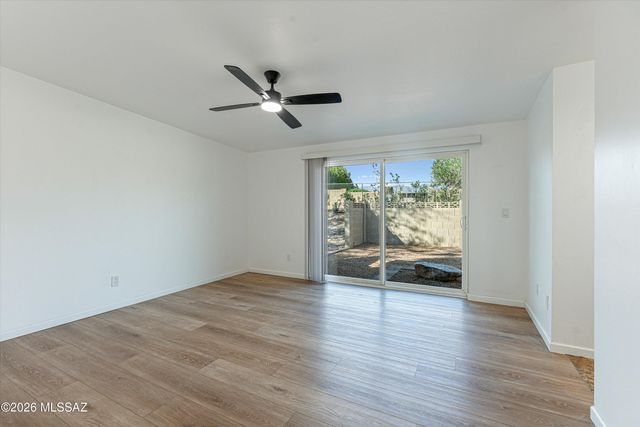 8430 E Albion Place, Tucson, AZ 85715