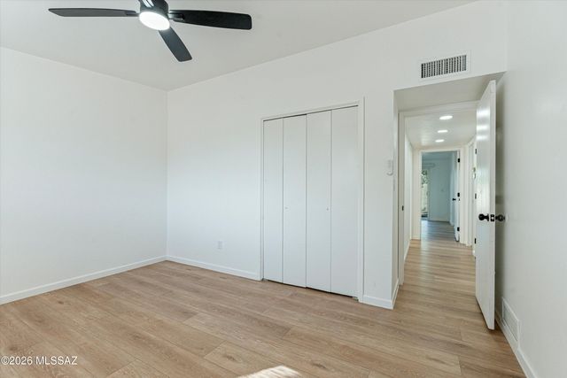 8430 E Albion Place, Tucson, AZ 85715