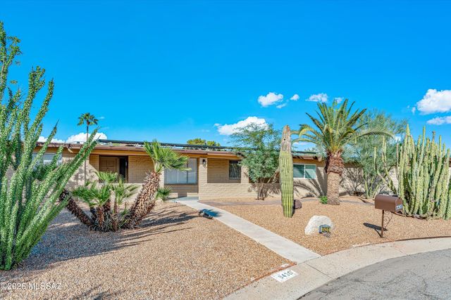 8430 E Albion Place, Tucson, AZ 85715