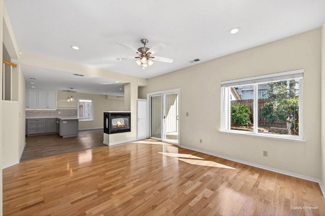 8314 Bramble Bush Cir, Antelope, CA 95843