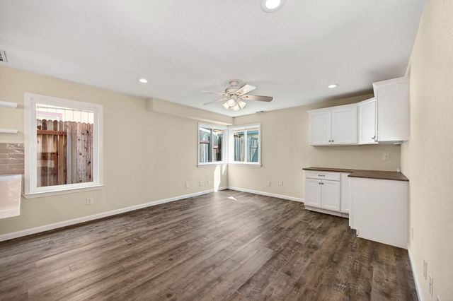 8314 Bramble Bush Cir, Antelope, CA 95843