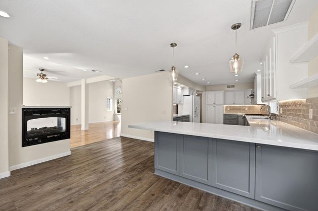 8314 Bramble Bush Cir, Antelope, CA 95843