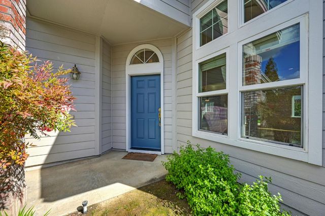 8314 Bramble Bush Cir, Antelope, CA 95843