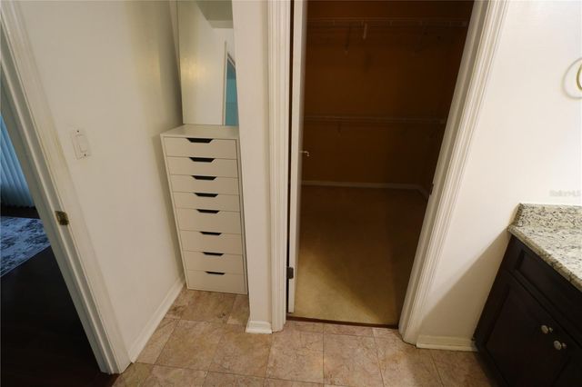 5439 LADY BUG LN 2, Wesley Chapel, FL 33543