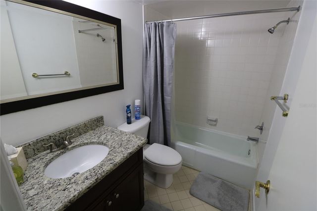 5439 LADY BUG LN 2, Wesley Chapel, FL 33543