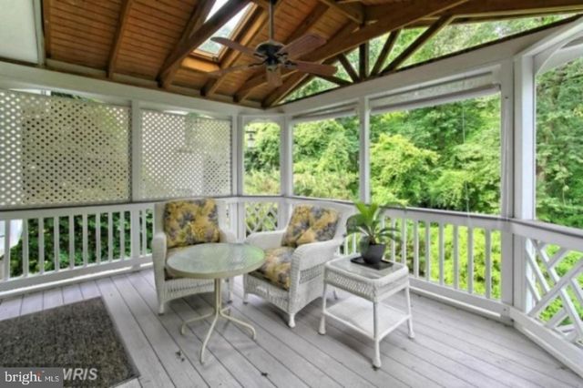 6522 TRUMAN LN, Falls Church, VA 22043