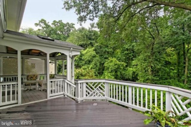 6522 TRUMAN LN, Falls Church, VA 22043