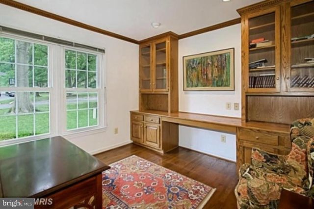 6522 TRUMAN LN, Falls Church, VA 22043