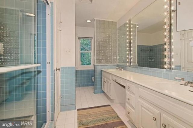 6522 TRUMAN LN, Falls Church, VA 22043