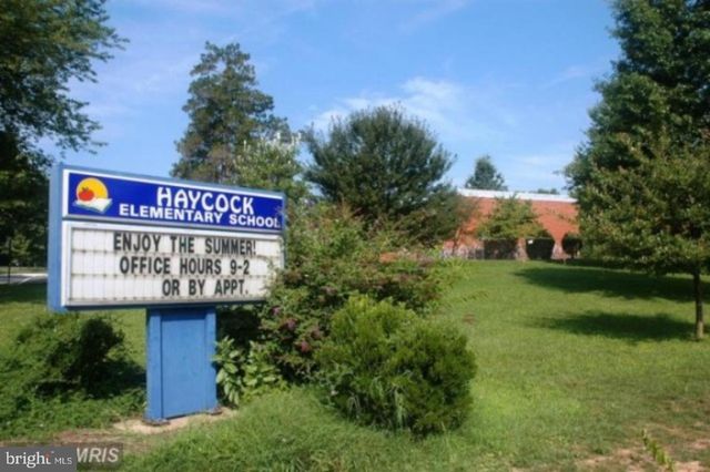 6522 TRUMAN LN, Falls Church, VA 22043