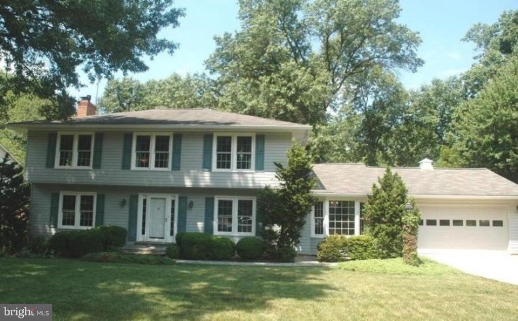 6522 TRUMAN LN, Falls Church, VA 22043