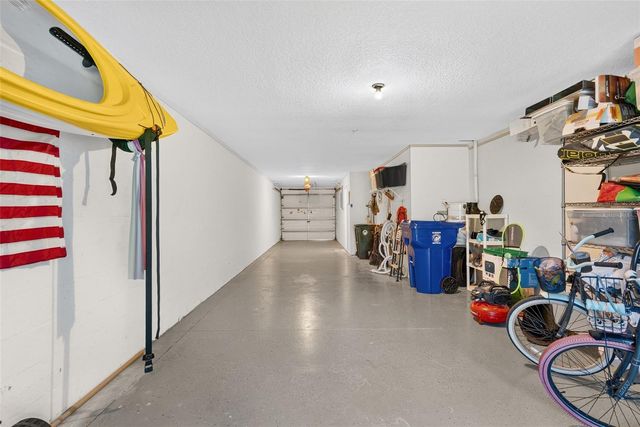 106 BRENT CIRCLE, Oldsmar, FL 34677