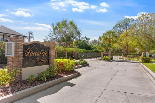 106 BRENT CIRCLE, Oldsmar, FL 34677