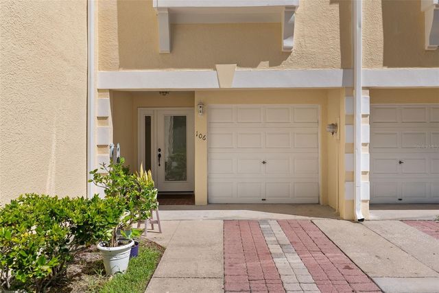 106 BRENT CIRCLE, Oldsmar, FL 34677