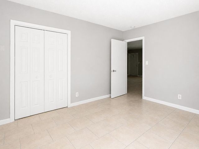 181 NW 42nd Street 2, Oakland Park, FL 33309