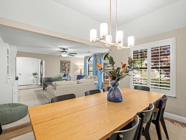 1352 W Palo Alto Avenue, Fresno, CA 93711