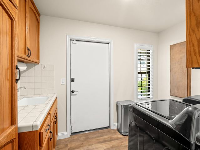 1352 W Palo Alto Avenue, Fresno, CA 93711