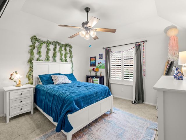 1352 W Palo Alto Avenue, Fresno, CA 93711