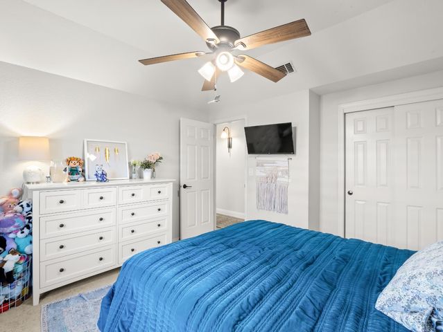 1352 W Palo Alto Avenue, Fresno, CA 93711