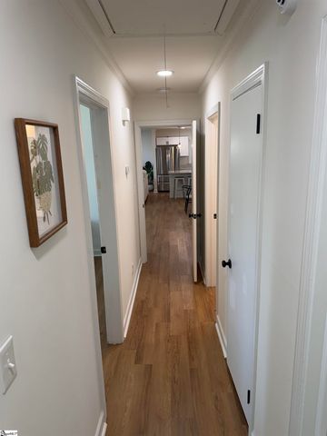 304 Pine Knoll Drive, Greenville, SC 29609