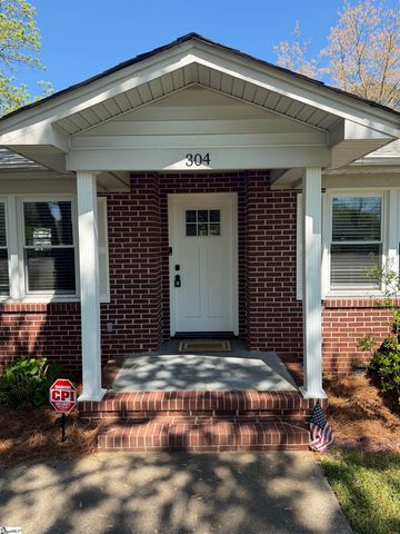 304 Pine Knoll Drive, Greenville, SC 29609