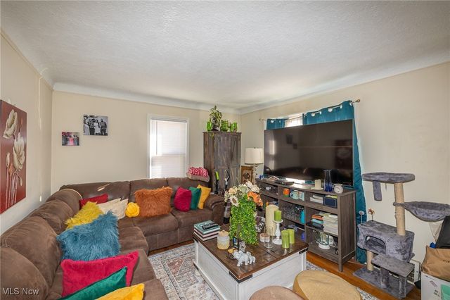 14203 Tabor Avenue, Cleveland, OH 44137