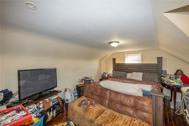 14203 Tabor Avenue, Cleveland, OH 44137