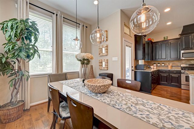 50 Cheswood Manor Drive, The Woodlands, TX 77382