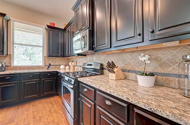 50 Cheswood Manor Drive, The Woodlands, TX 77382