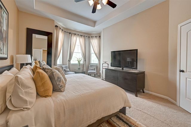 50 Cheswood Manor Drive, The Woodlands, TX 77382