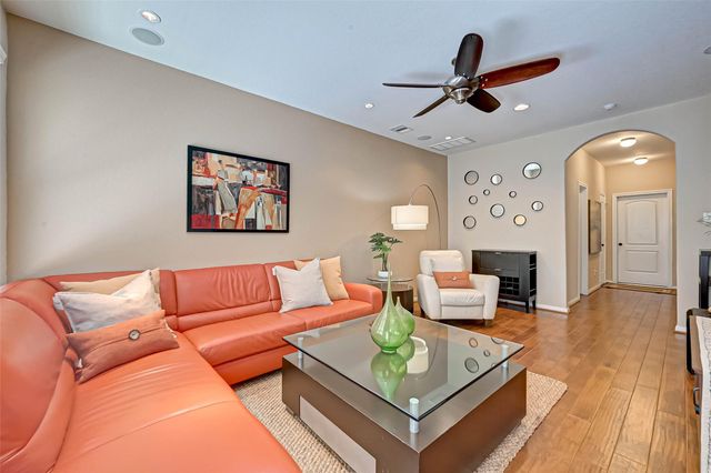 50 Cheswood Manor Drive, The Woodlands, TX 77382