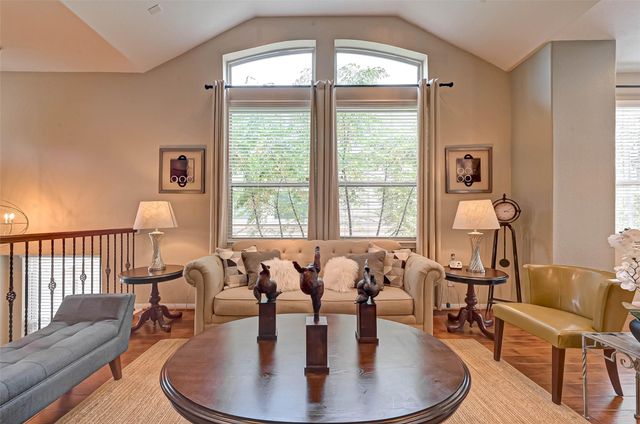 50 Cheswood Manor Drive, The Woodlands, TX 77382