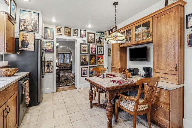 206 N James Street, Ludington, MI 49431