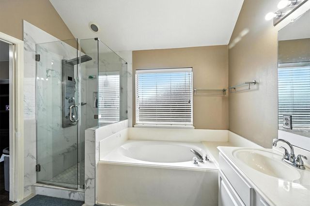 9903 Edgewood Manor Court, Tomball, TX 77375