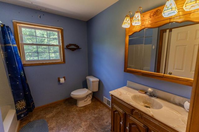 127 Buskirk Lane, Eldred Twp, PA 18353